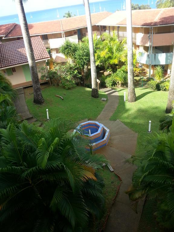 Turquoise Caritan Apartment Sainte-Anne Exterior photo